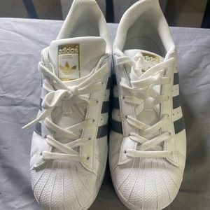 Adidas Superstar Foundation J